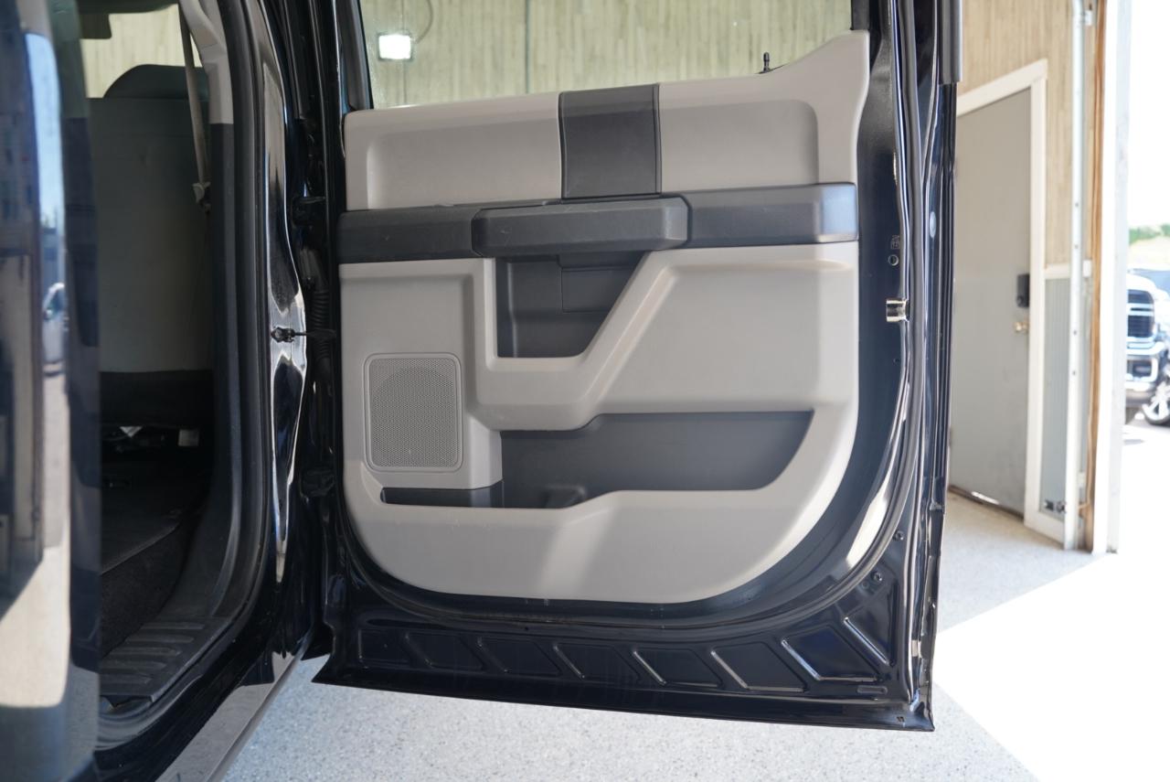 Ford F-150 2WD SuperCrew 157" XL 2016
