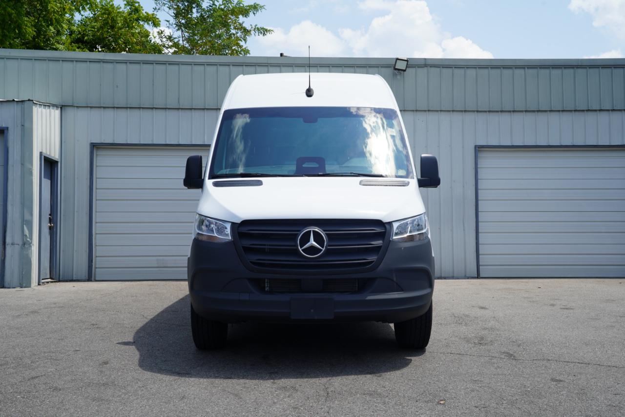 Mercedes-Benz Sprinter Cargo Van 2500 High Roof I4 Diesel 170" RWD 2025