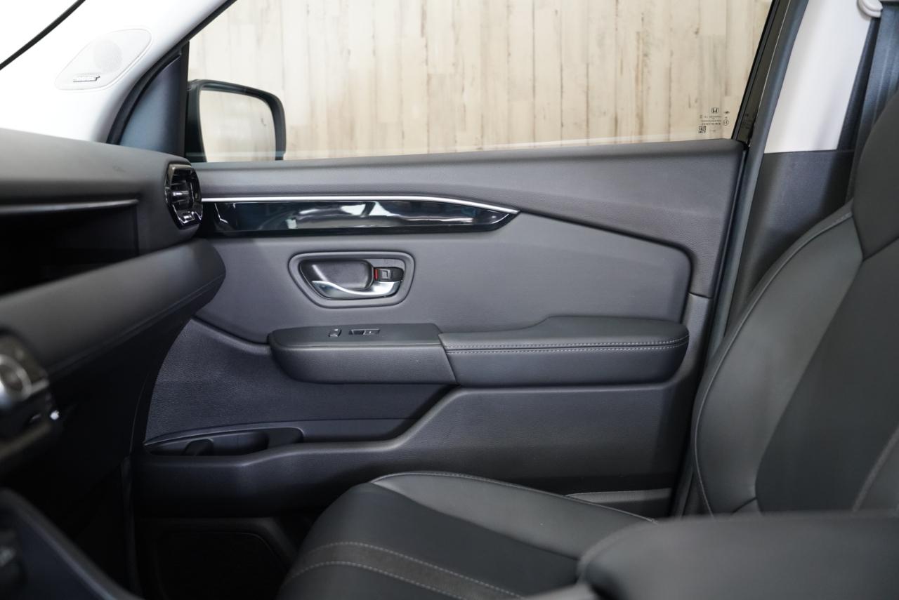 Honda Pilot Touring 2WD 2025