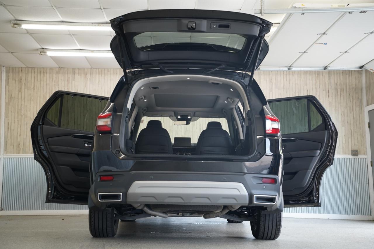 Honda Pilot Touring 2WD 2025