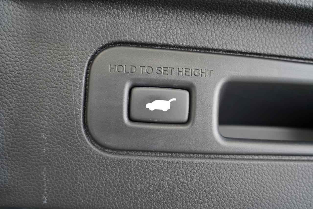 Honda Pilot Touring 2WD 2025