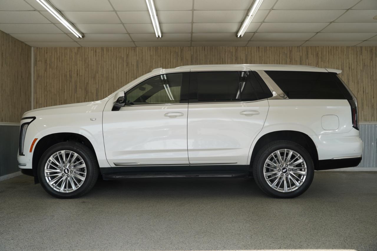 Cadillac Escalade 4WD 4dr Premium Luxury 2025