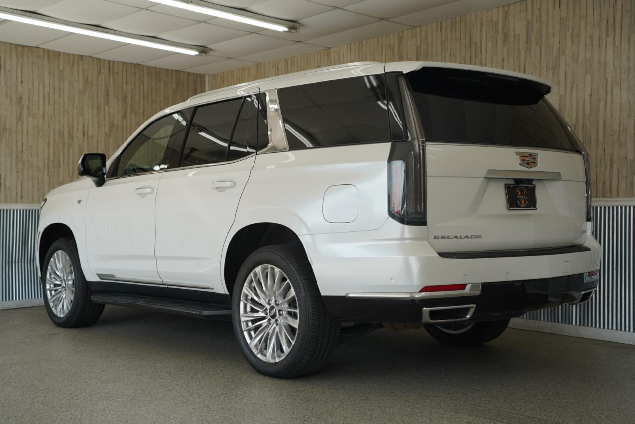 Cadillac Escalade 4WD 4dr Premium Luxury 2025