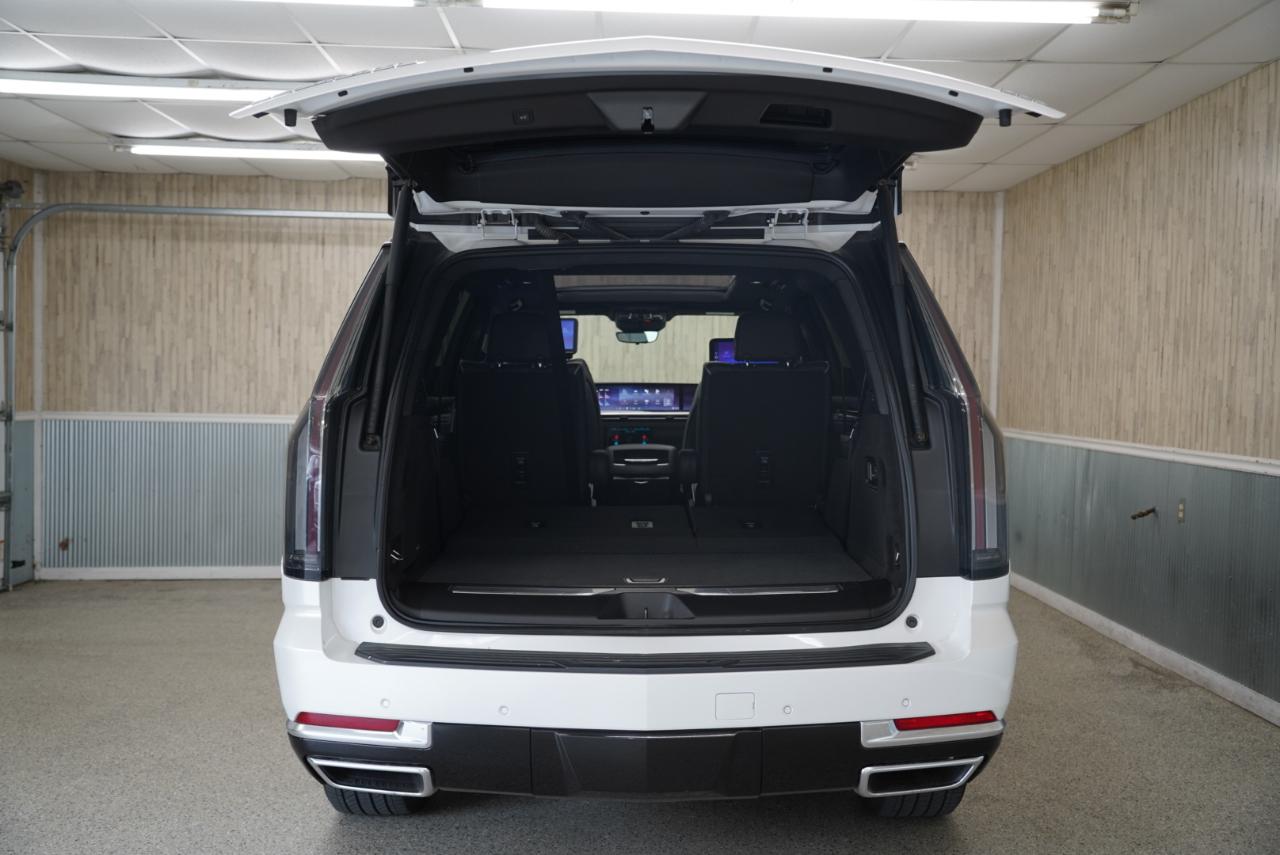 Cadillac Escalade 4WD 4dr Premium Luxury 2025