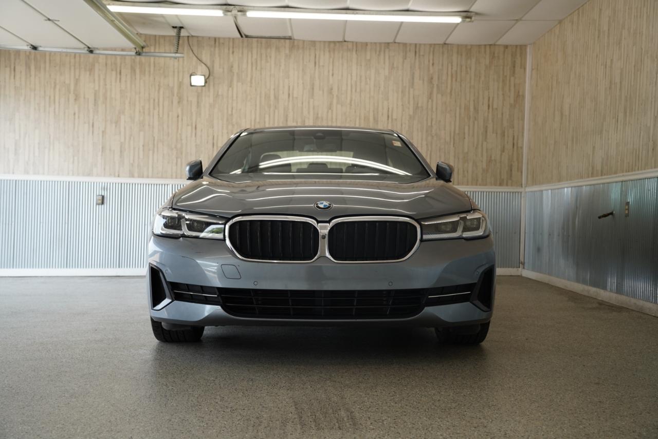BMW 5 Series 530i Sedan 2021