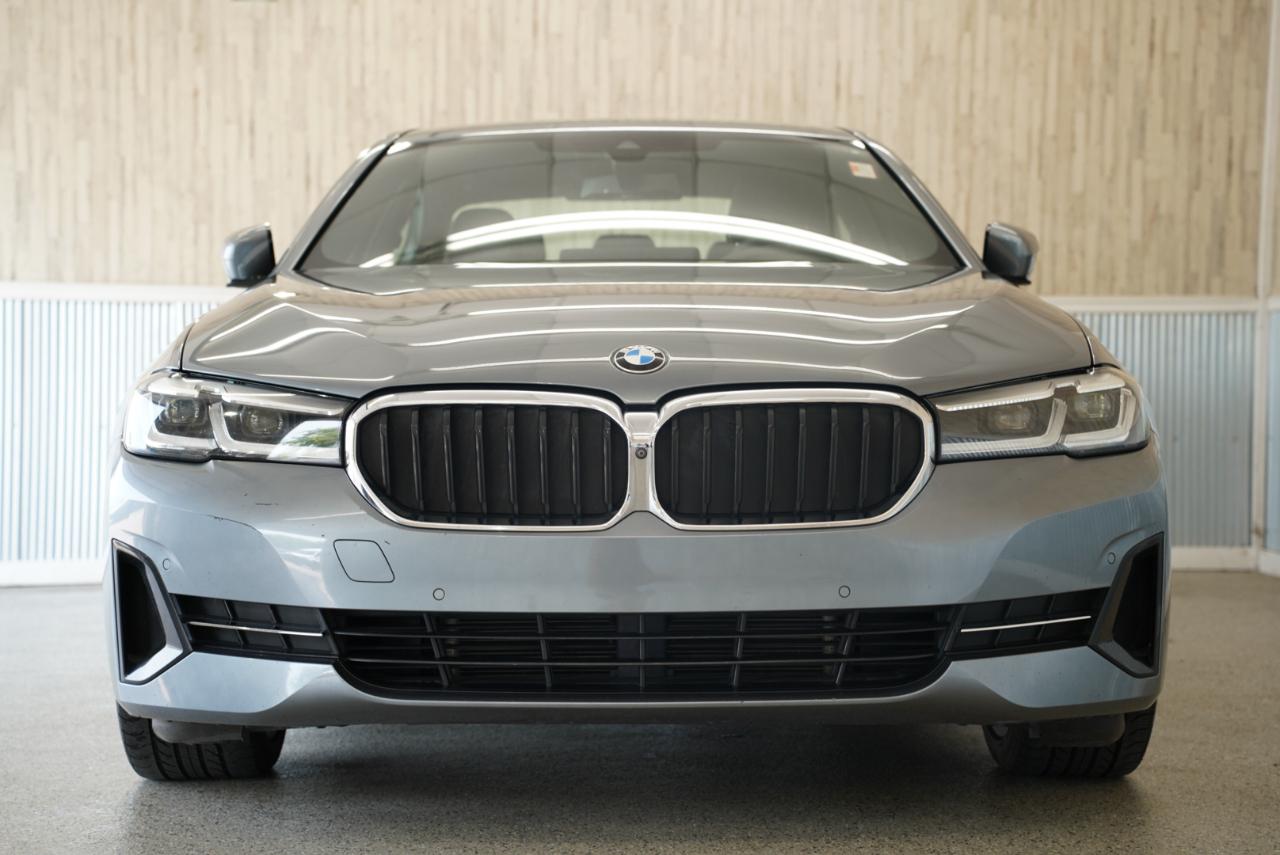 BMW 5 Series 530i Sedan 2021