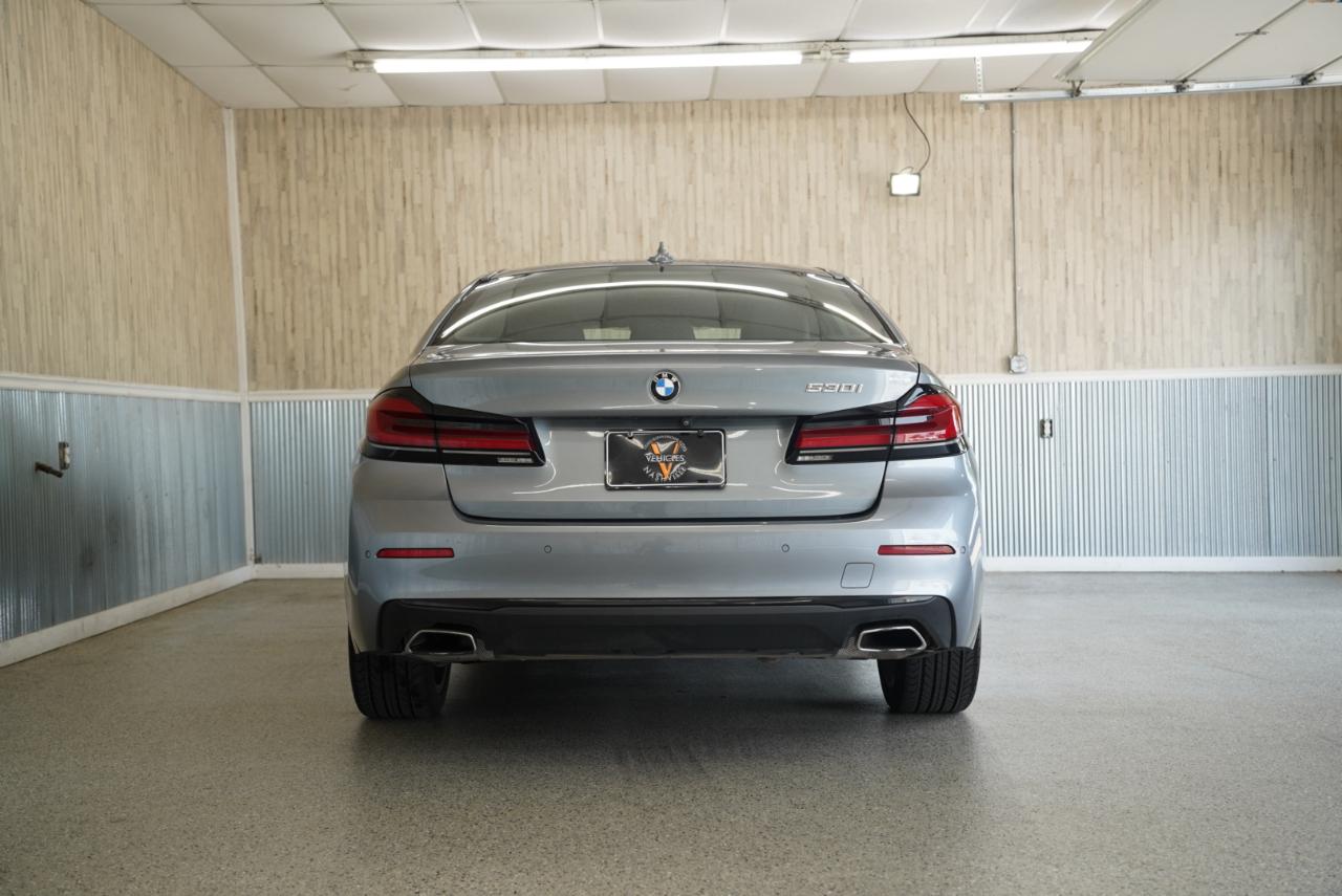 BMW 5 Series 530i Sedan 2021