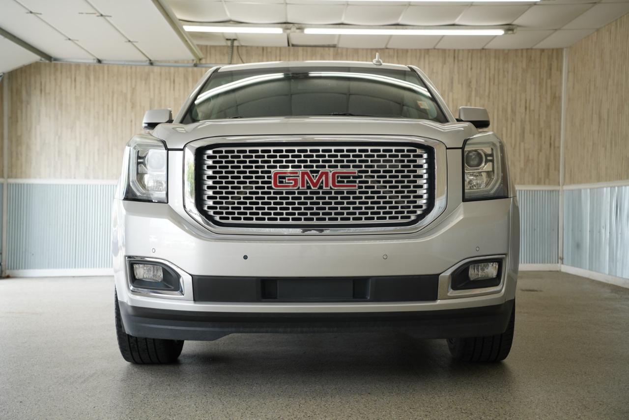 GMC Yukon 4WD 4dr Denali 2016