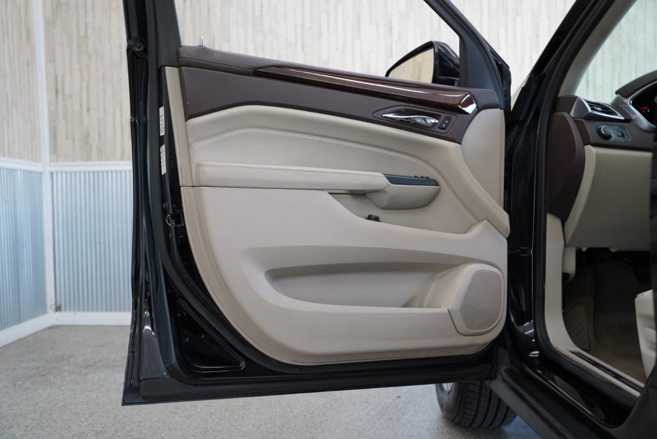 Cadillac SRX FWD 4dr Luxury Collection 2015