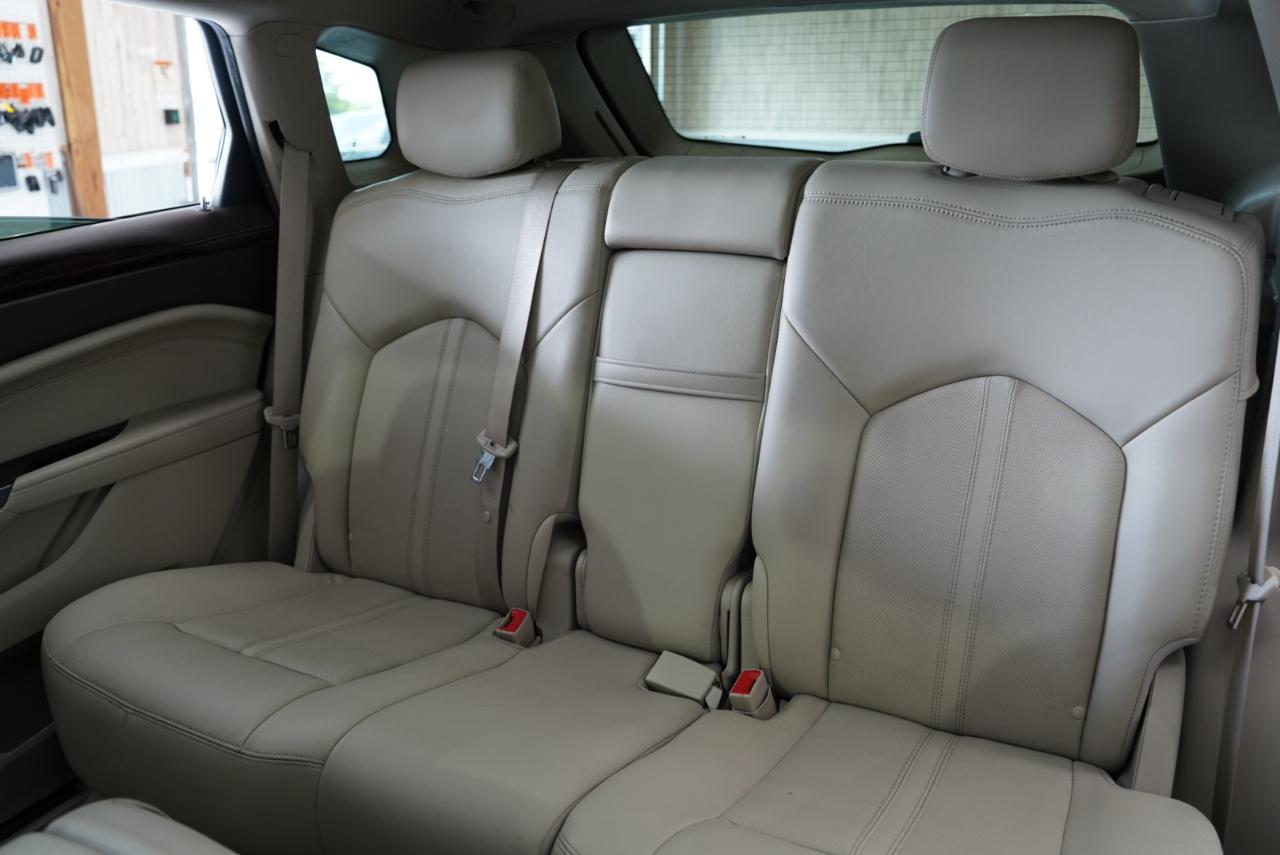Cadillac SRX FWD 4dr Luxury Collection 2015