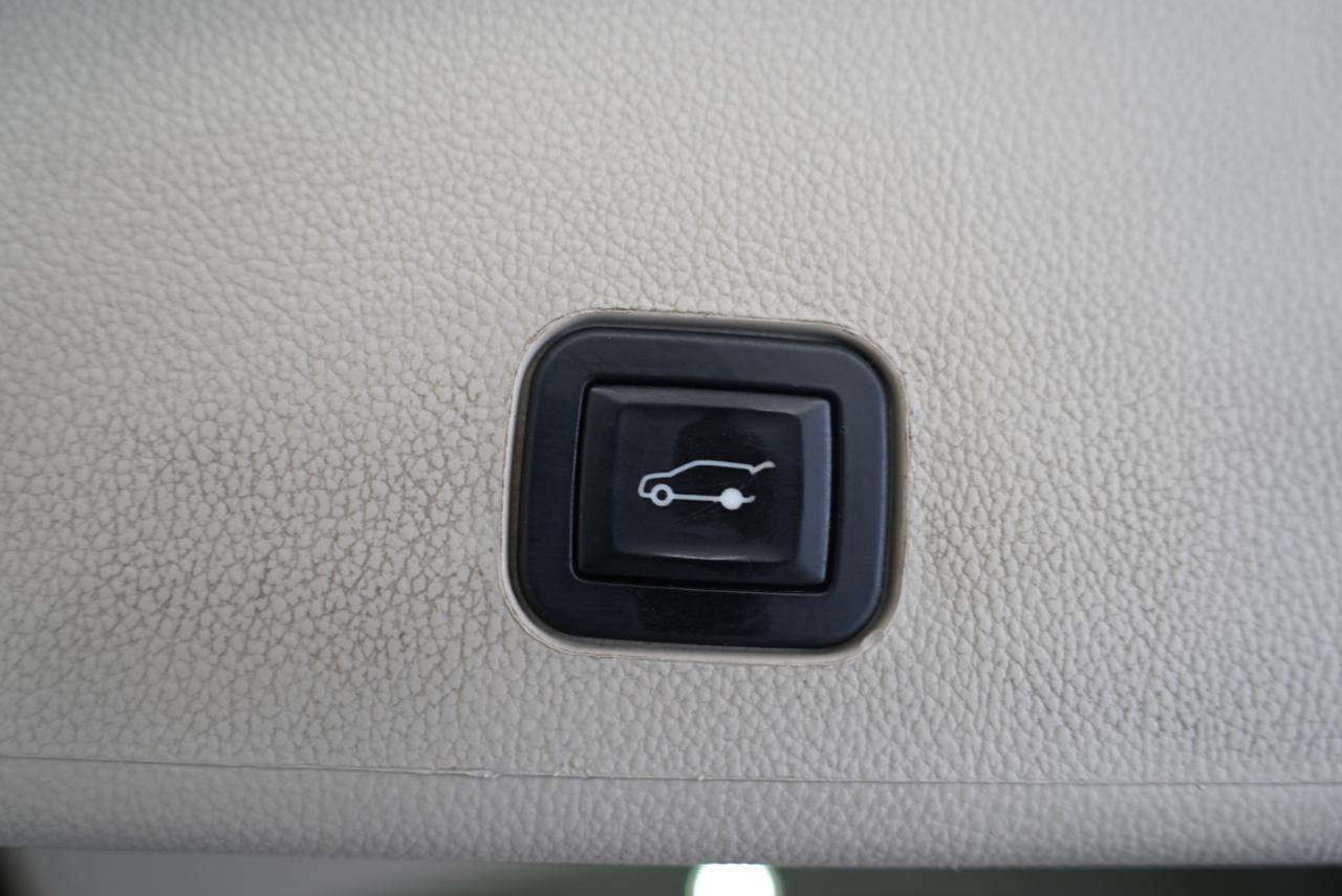 Cadillac SRX FWD 4dr Luxury Collection 2015