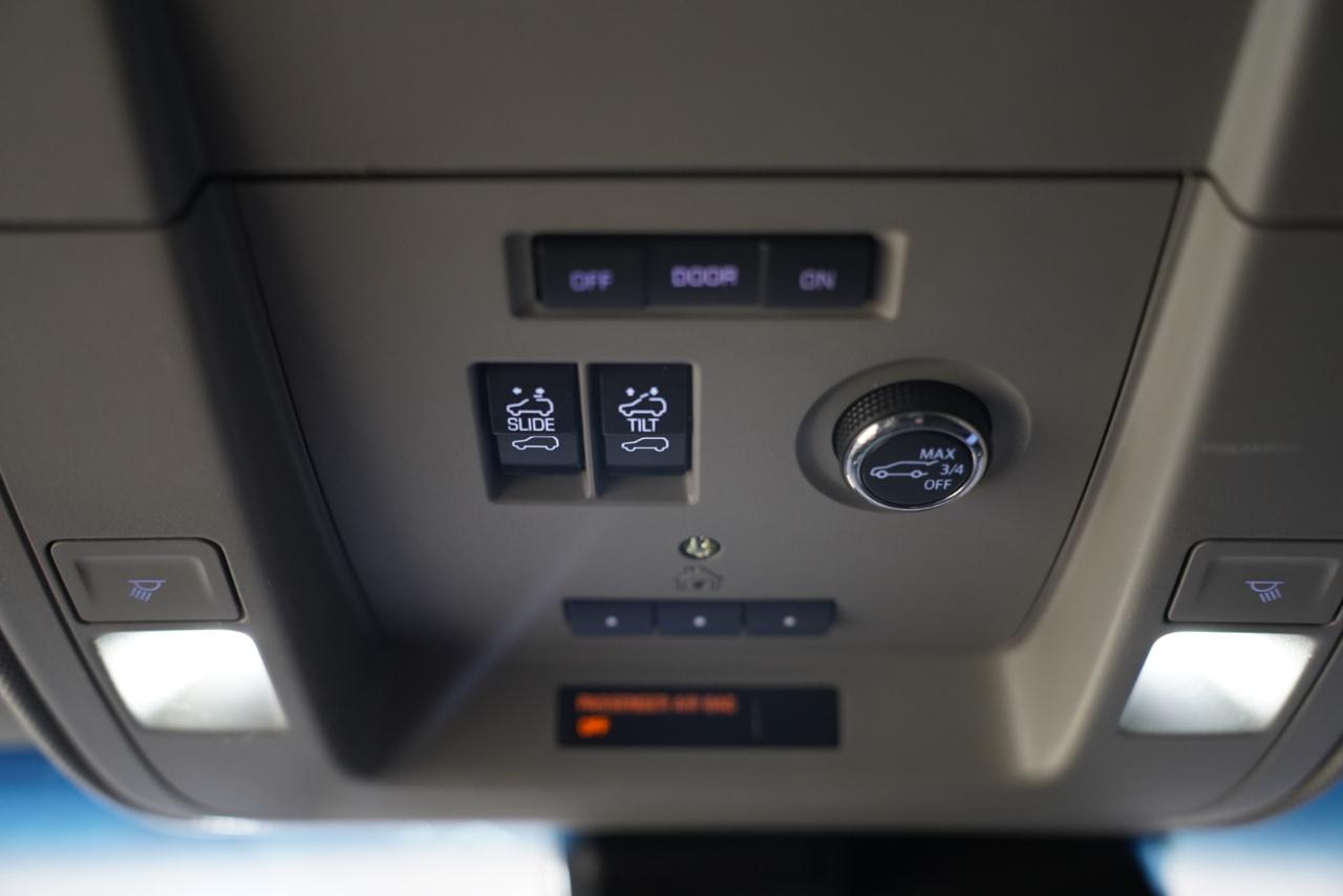 Chevrolet Tahoe 4WD 4dr LT 2019