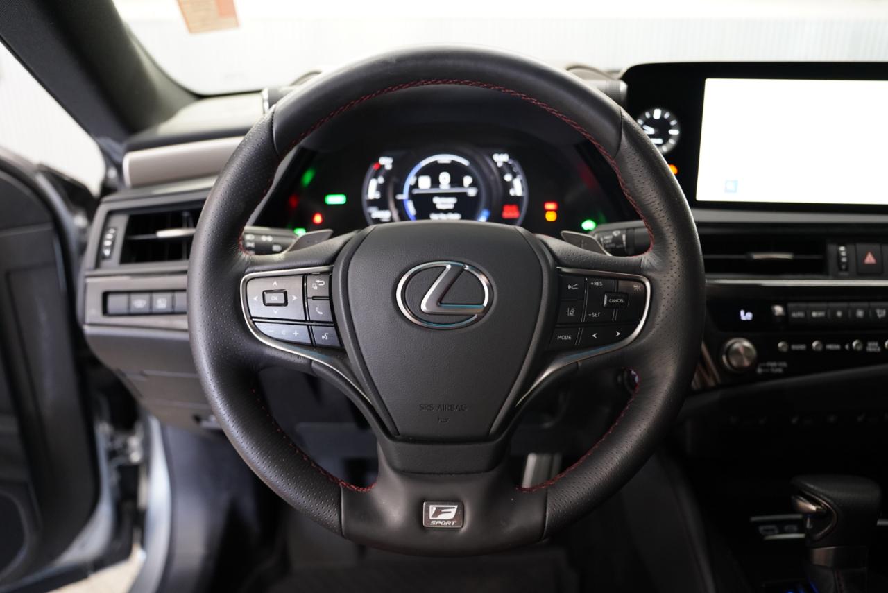 Lexus ES ES 300h FWD 2024