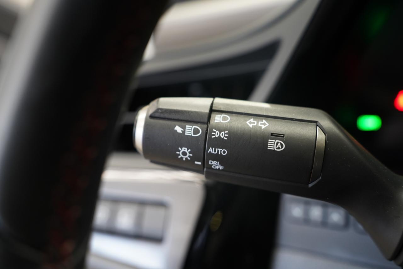Lexus ES ES 300h FWD 2024