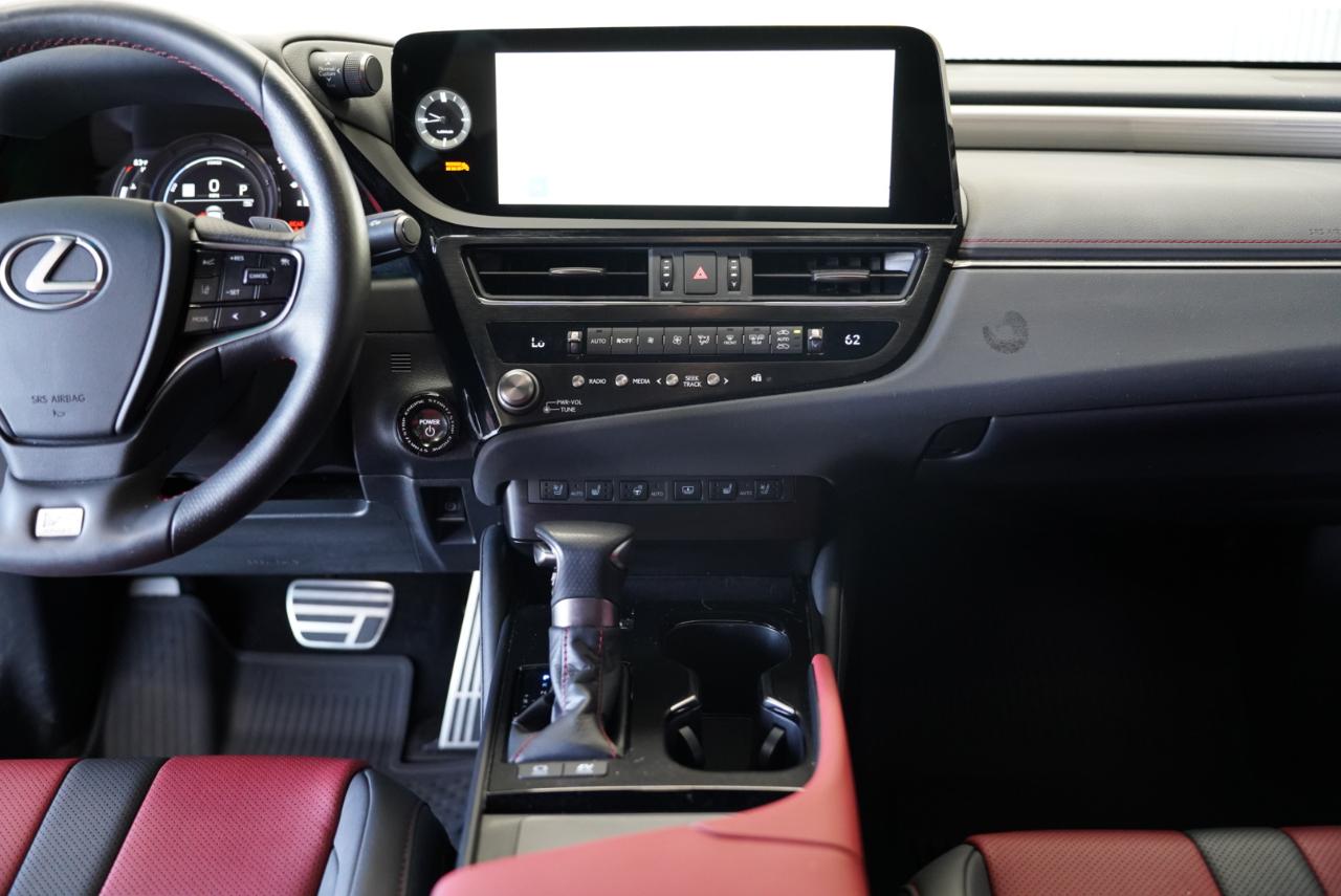 Lexus ES ES 300h FWD 2024