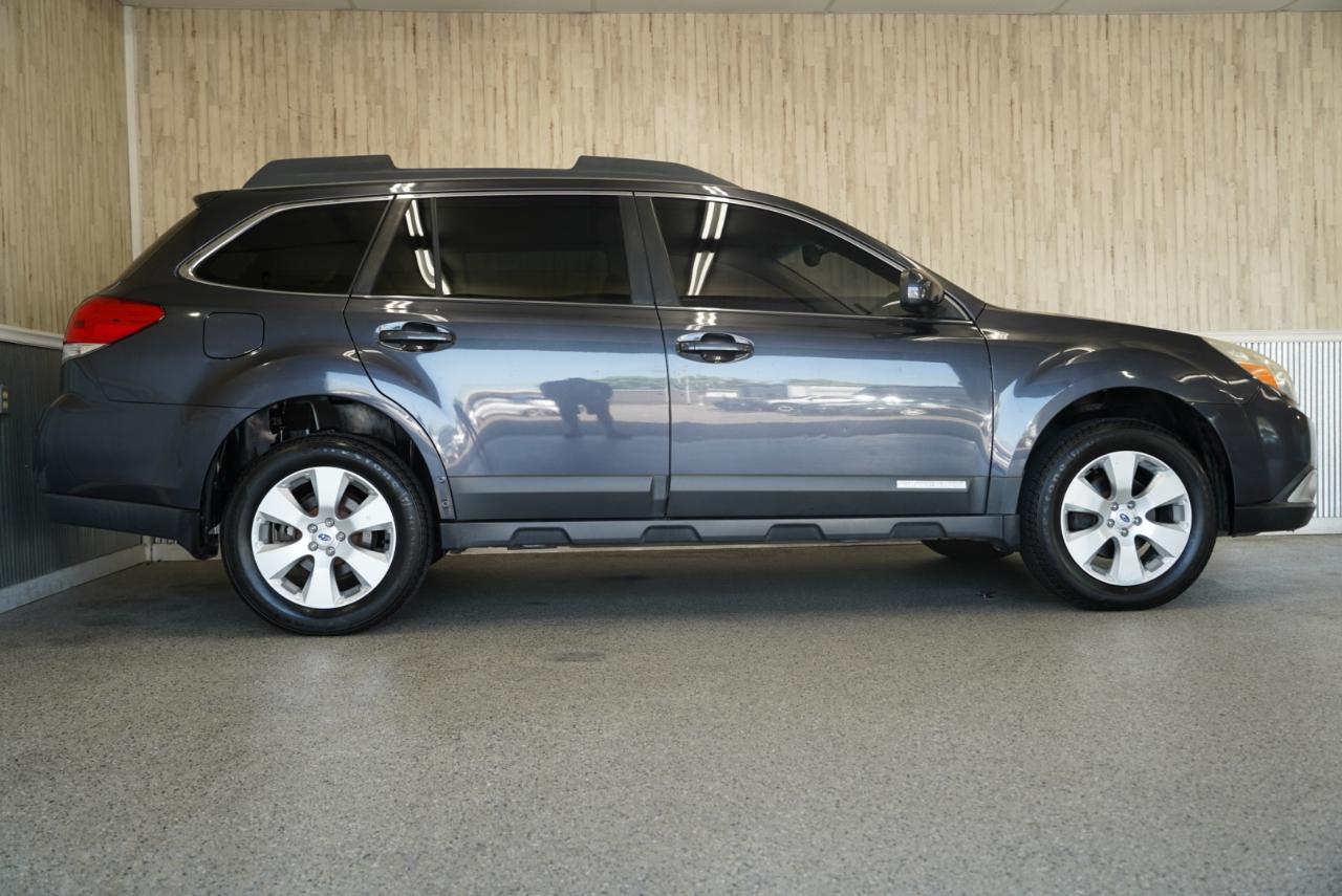 Subaru Outback 4dr Wgn H4 Auto 2.5i Limited 2012