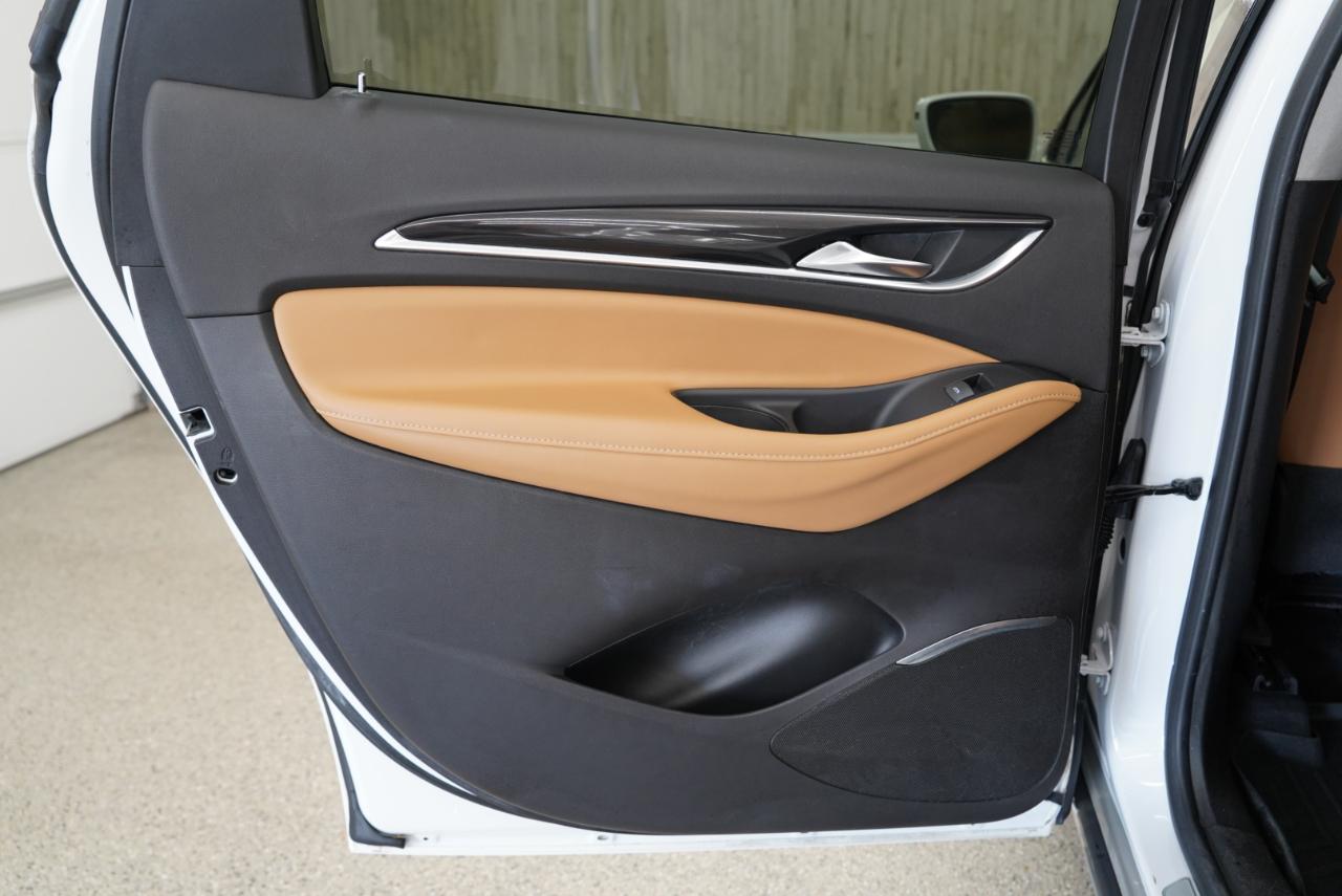 Buick Enclave FWD 4dr Essence 2019