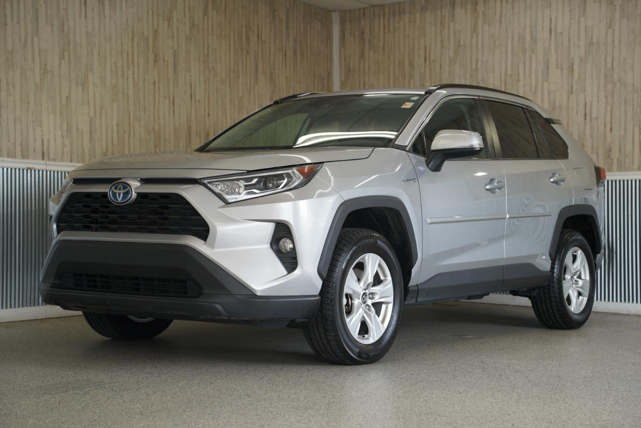 Toyota RAV4 Hybrid XLE AWD (Natl) 2019