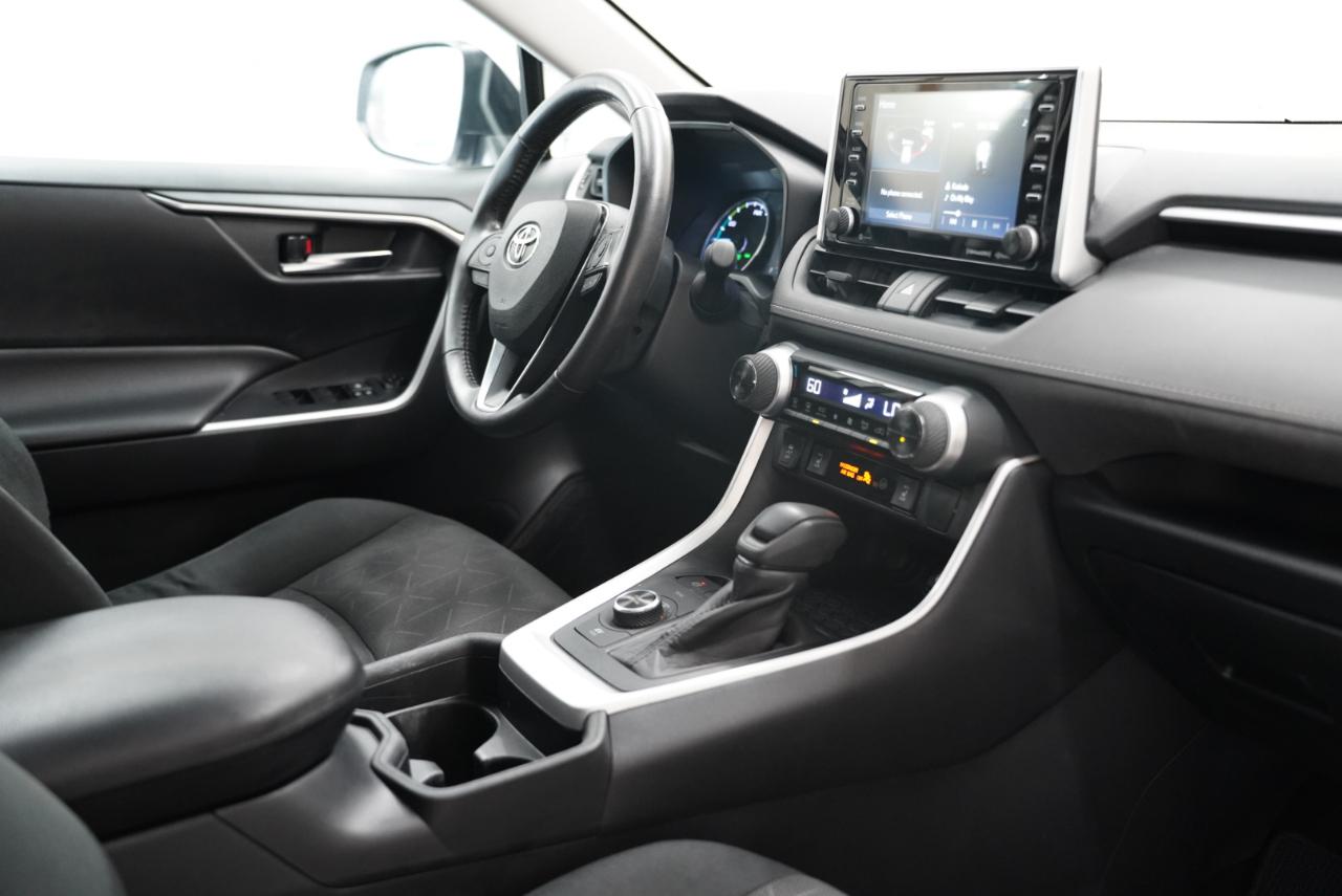 Toyota RAV4 Hybrid XLE AWD (Natl) 2019