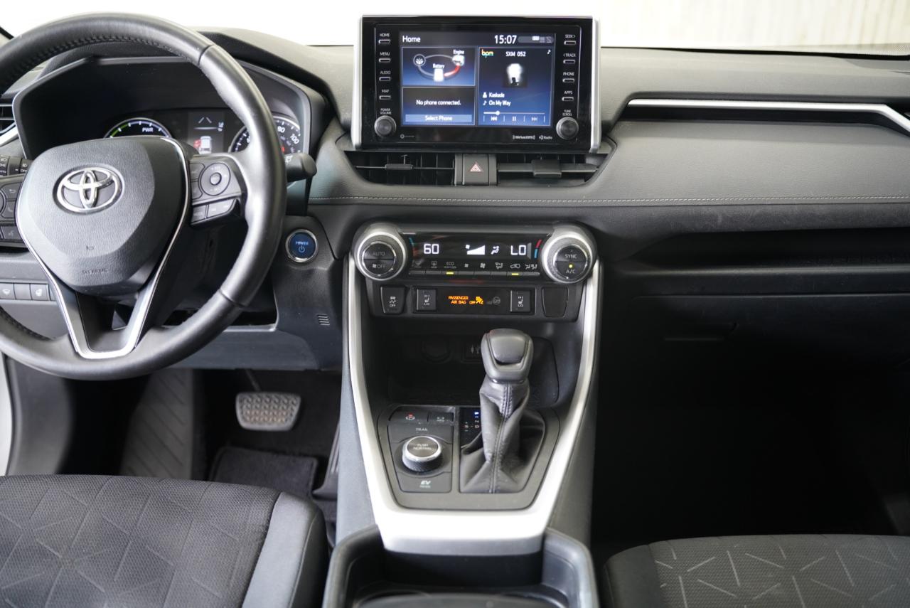 Toyota RAV4 Hybrid XLE AWD (Natl) 2019