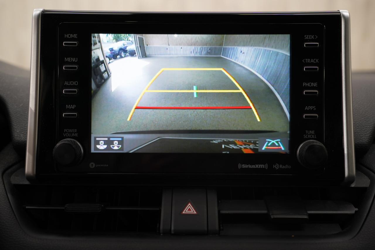 Toyota RAV4 Hybrid XLE AWD (Natl) 2019