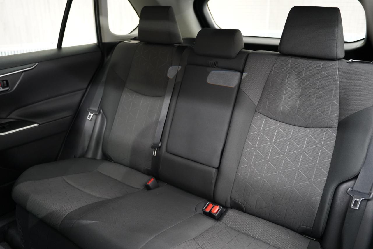 Toyota RAV4 Hybrid XLE AWD (Natl) 2019