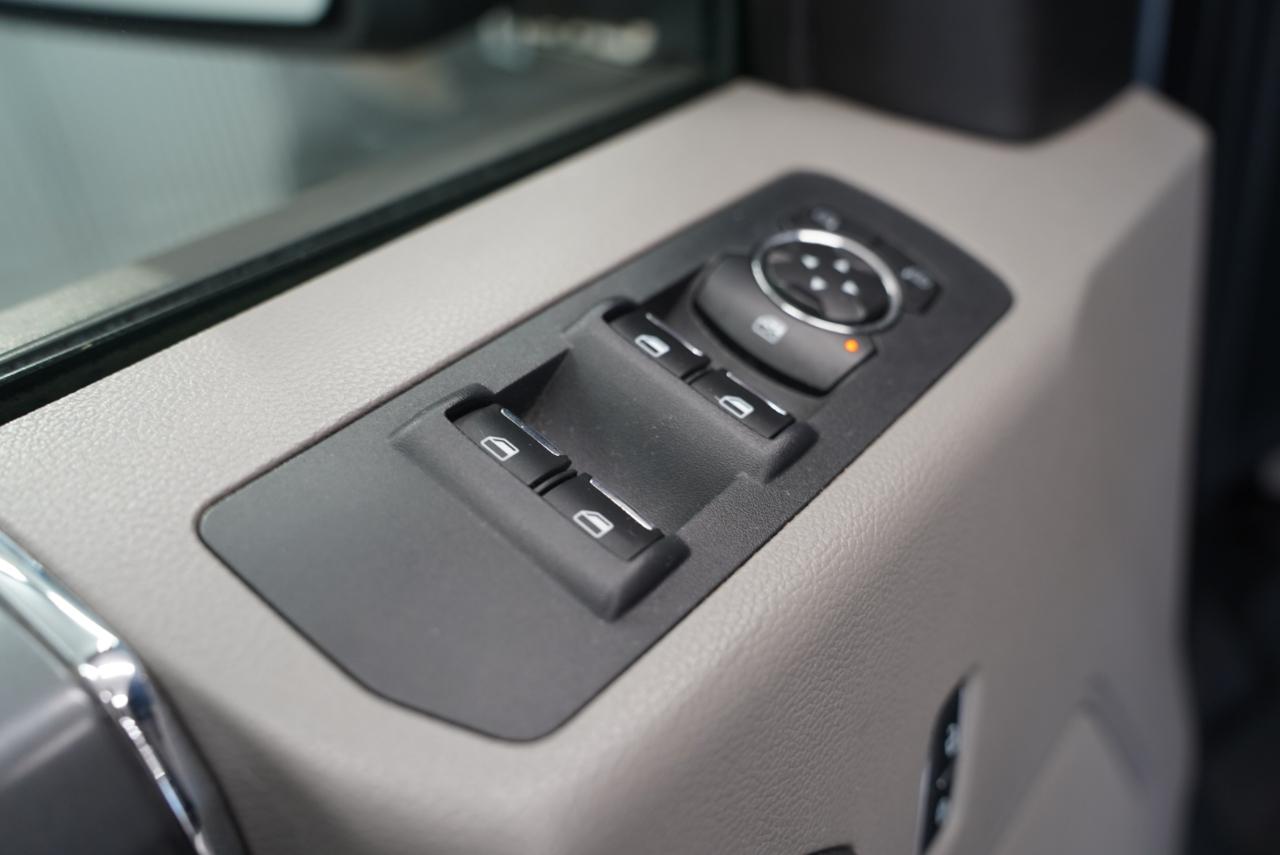 Ford F-150 4WD SuperCrew 145" XLT 2015
