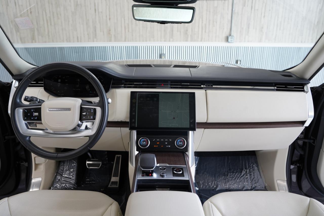Land Rover Range Rover P400 SE SWB 2023