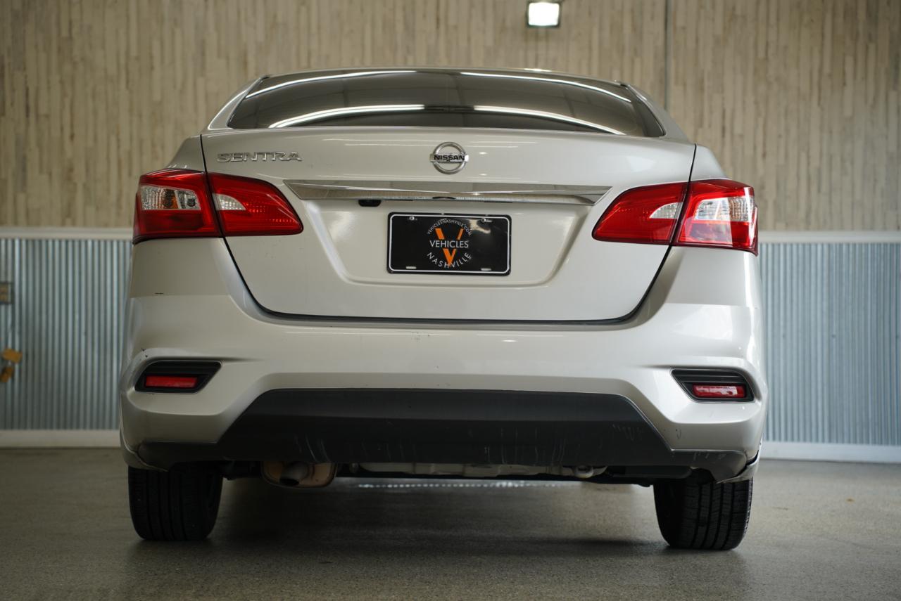 Nissan Sentra S CVT 2019