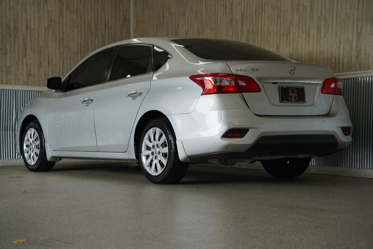 Nissan Sentra S CVT 2019
