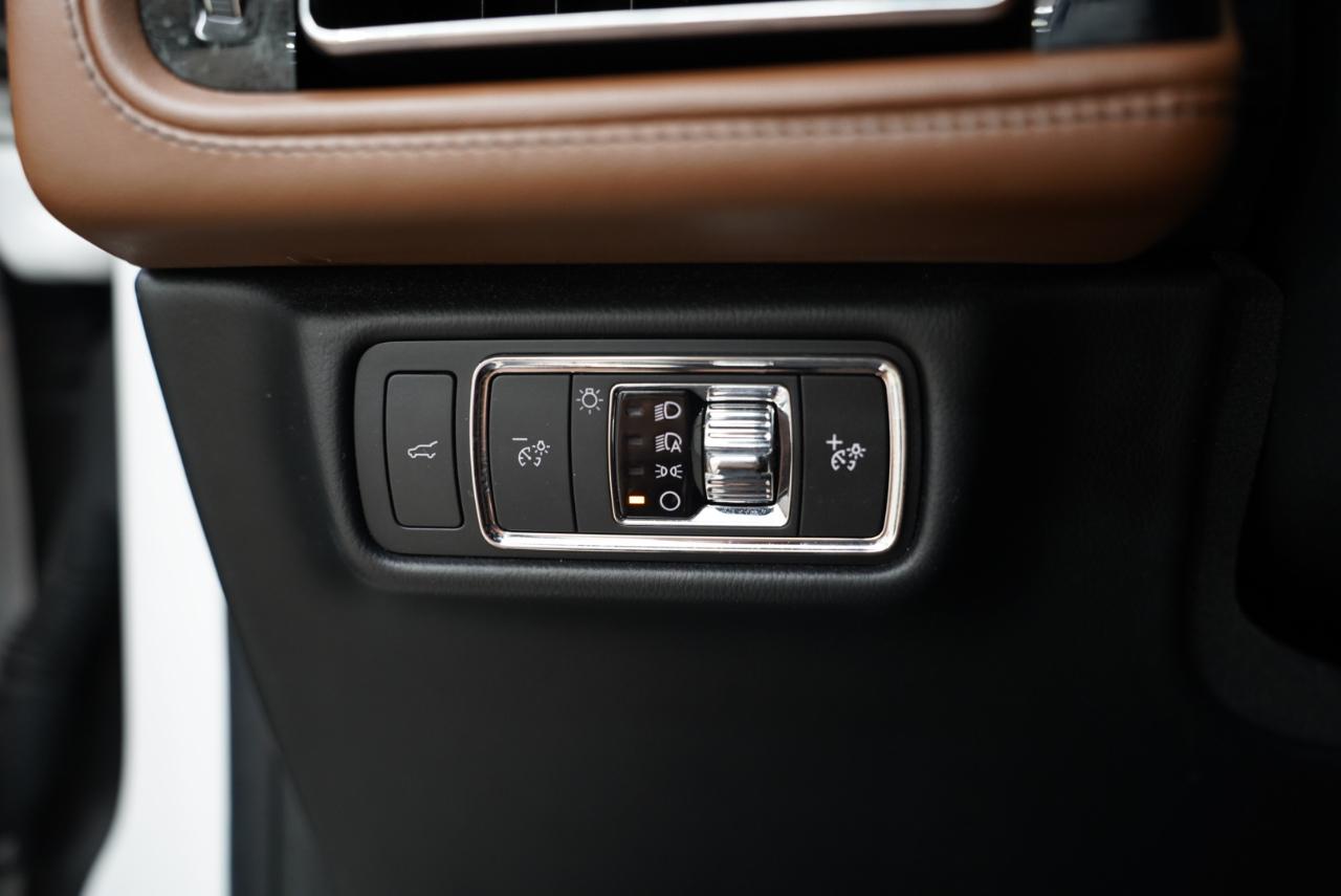 Lincoln Aviator Reserve AWD 2022