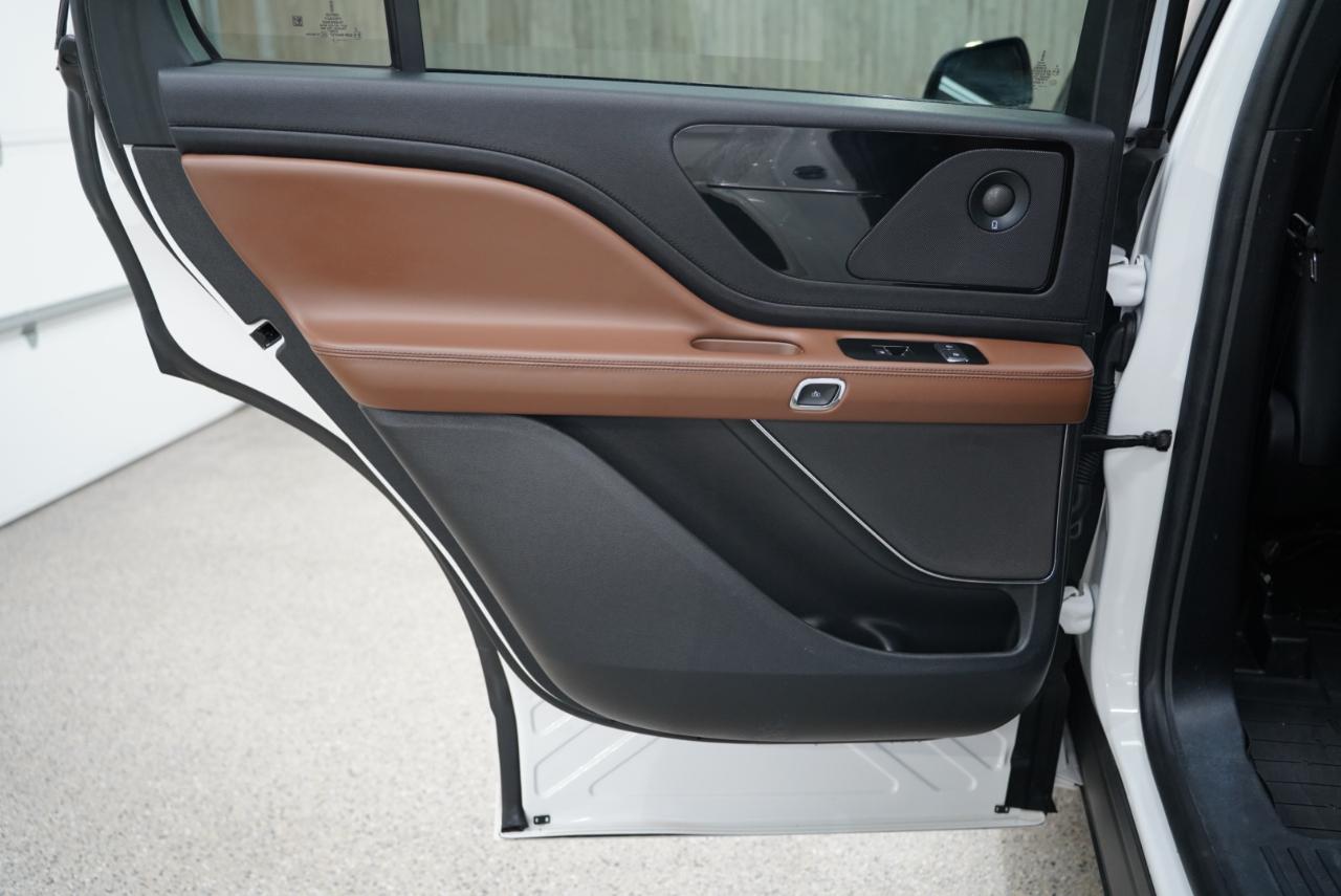 Lincoln Aviator Reserve AWD 2022