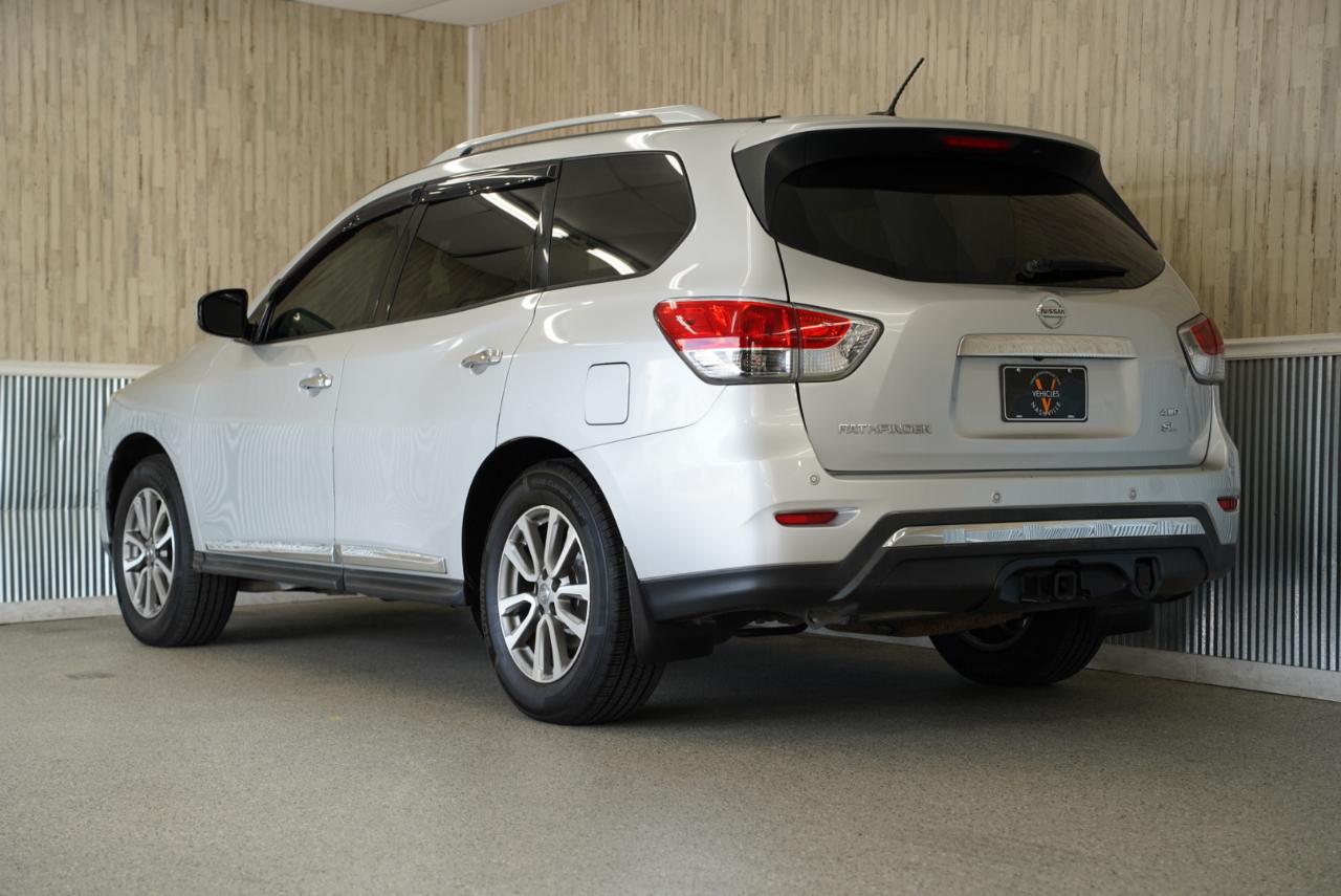 Nissan Pathfinder 4WD 4dr SL 2014