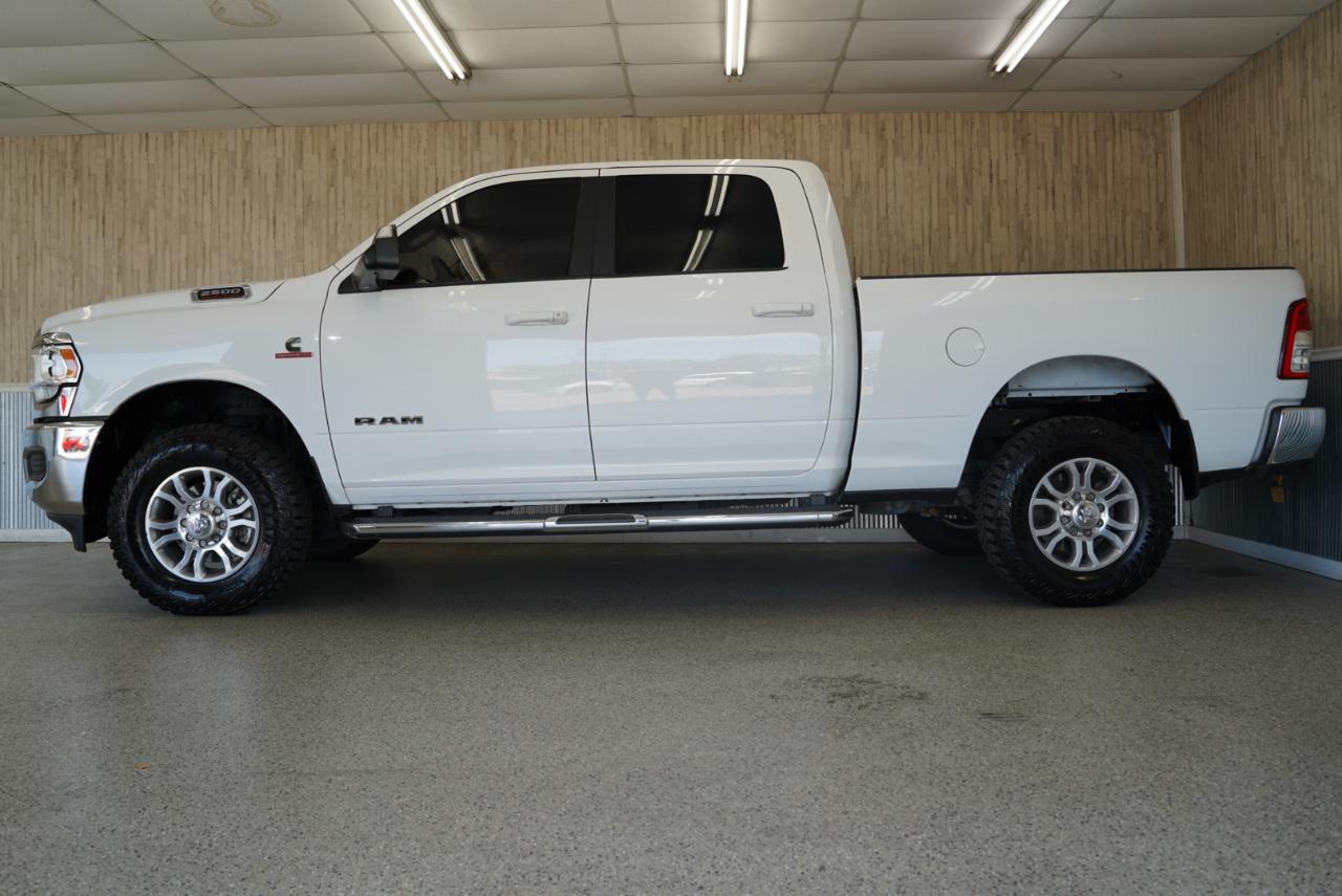 RAM 2500 Big Horn 4x4 Crew Cab 6'4" Box 2020