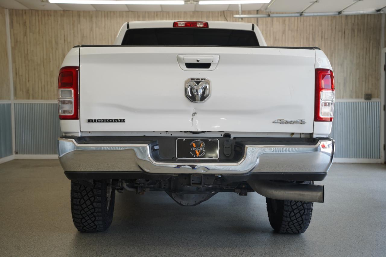 RAM 2500 Big Horn 4x4 Crew Cab 6'4" Box 2020