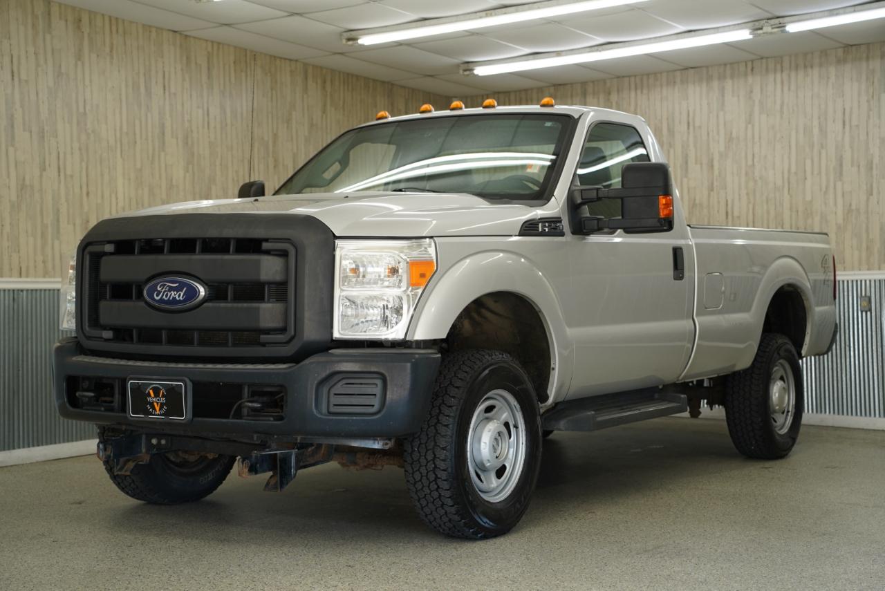 Ford Super Duty F-250 SRW 4WD Reg Cab 137" XL 2014