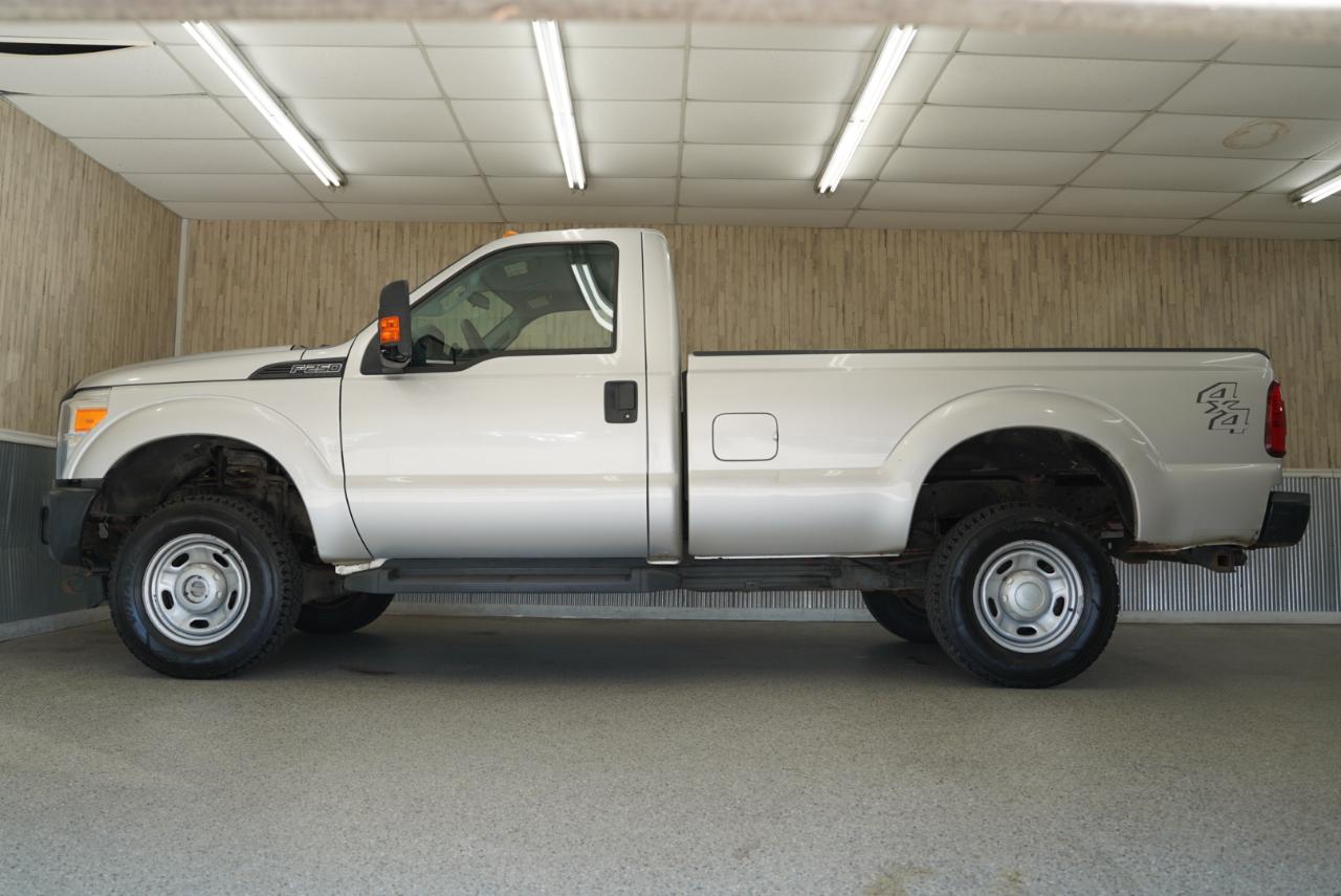 Ford Super Duty F-250 SRW 4WD Reg Cab 137" XL 2014