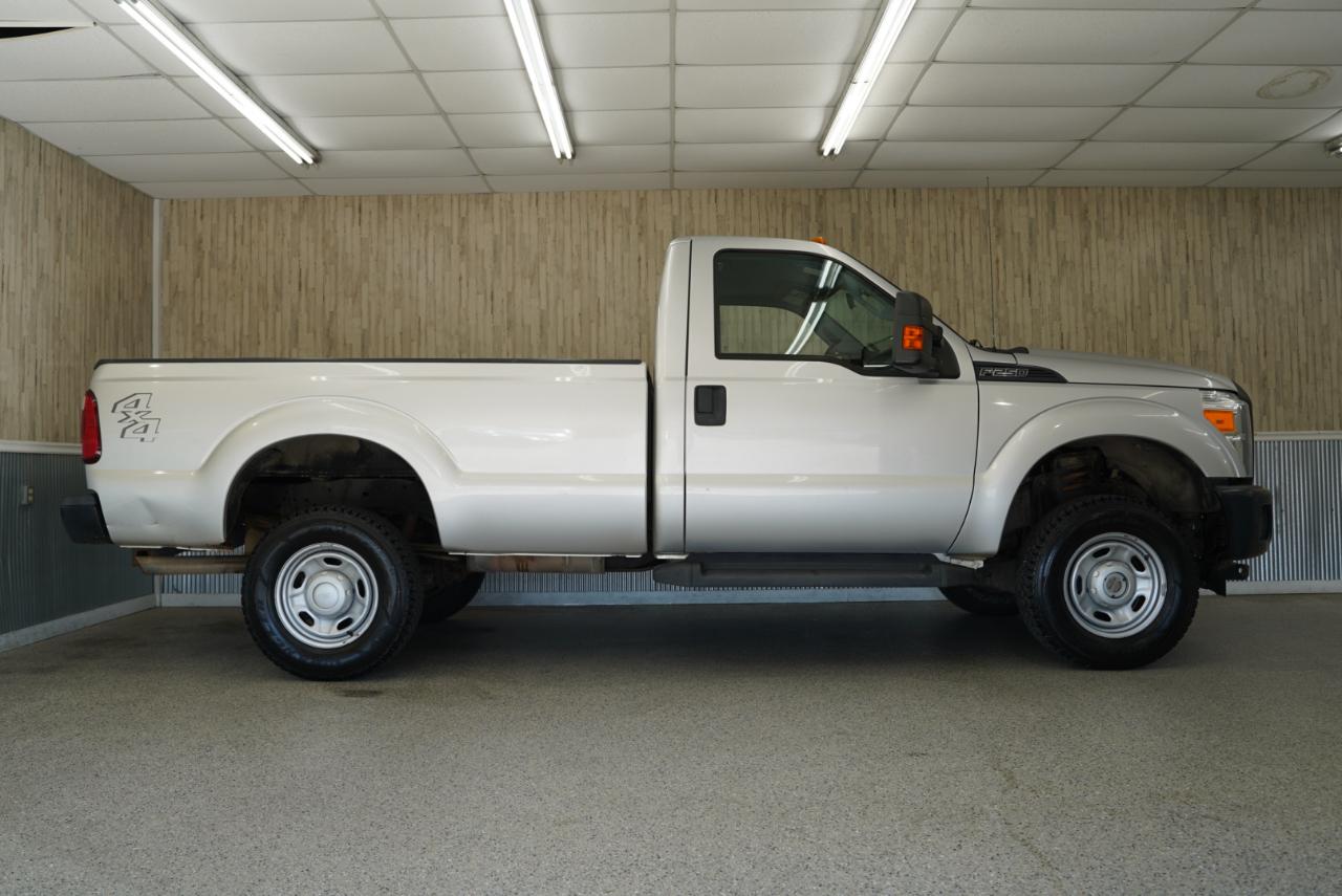 Ford Super Duty F-250 SRW 4WD Reg Cab 137" XL 2014