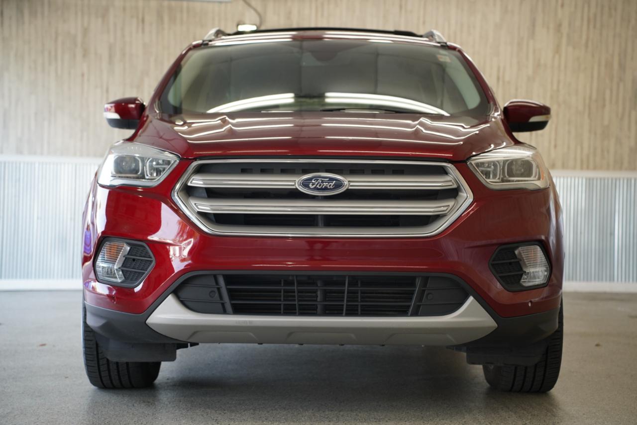 Ford Escape Titanium 4WD 2018