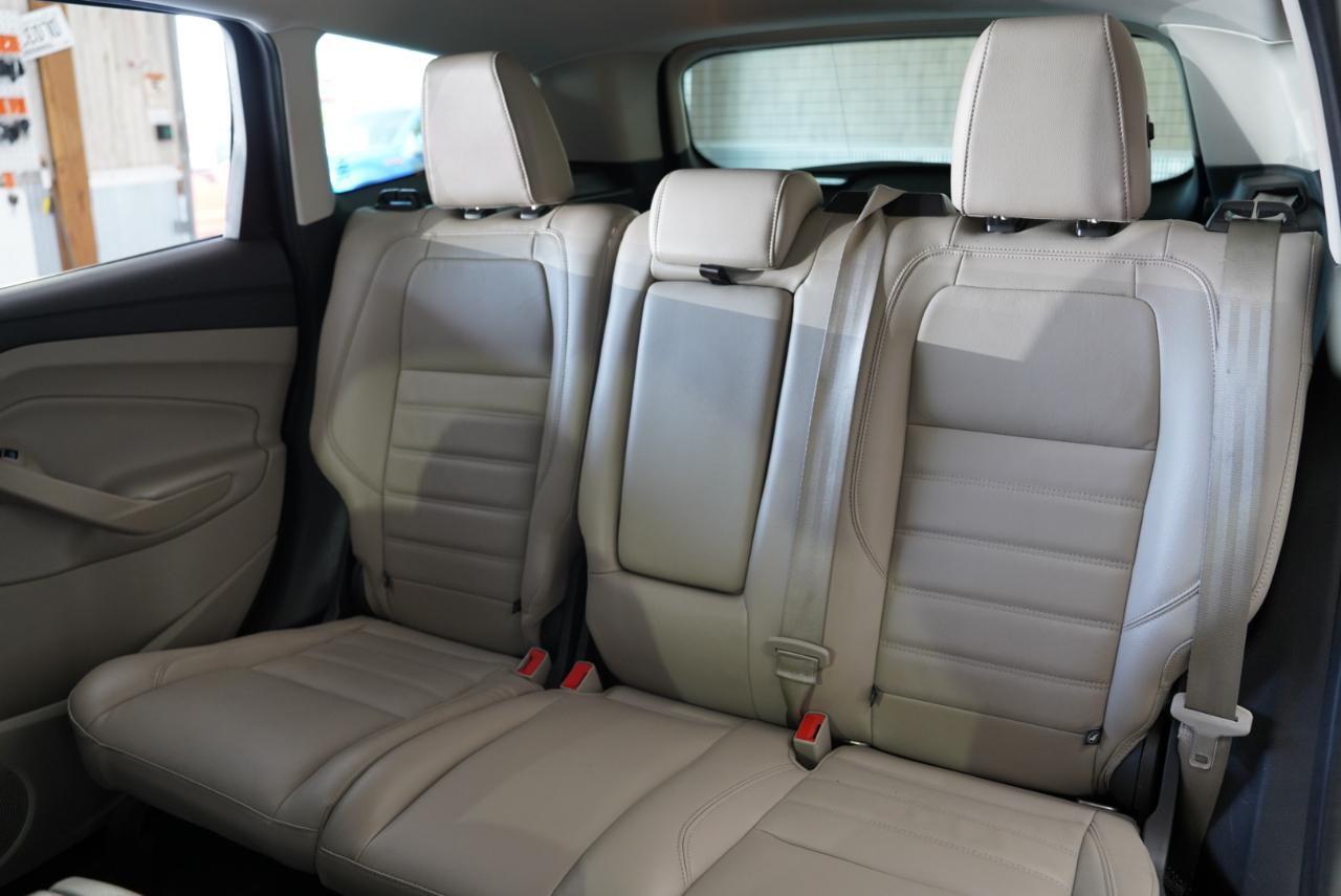 Ford Escape Titanium 4WD 2018
