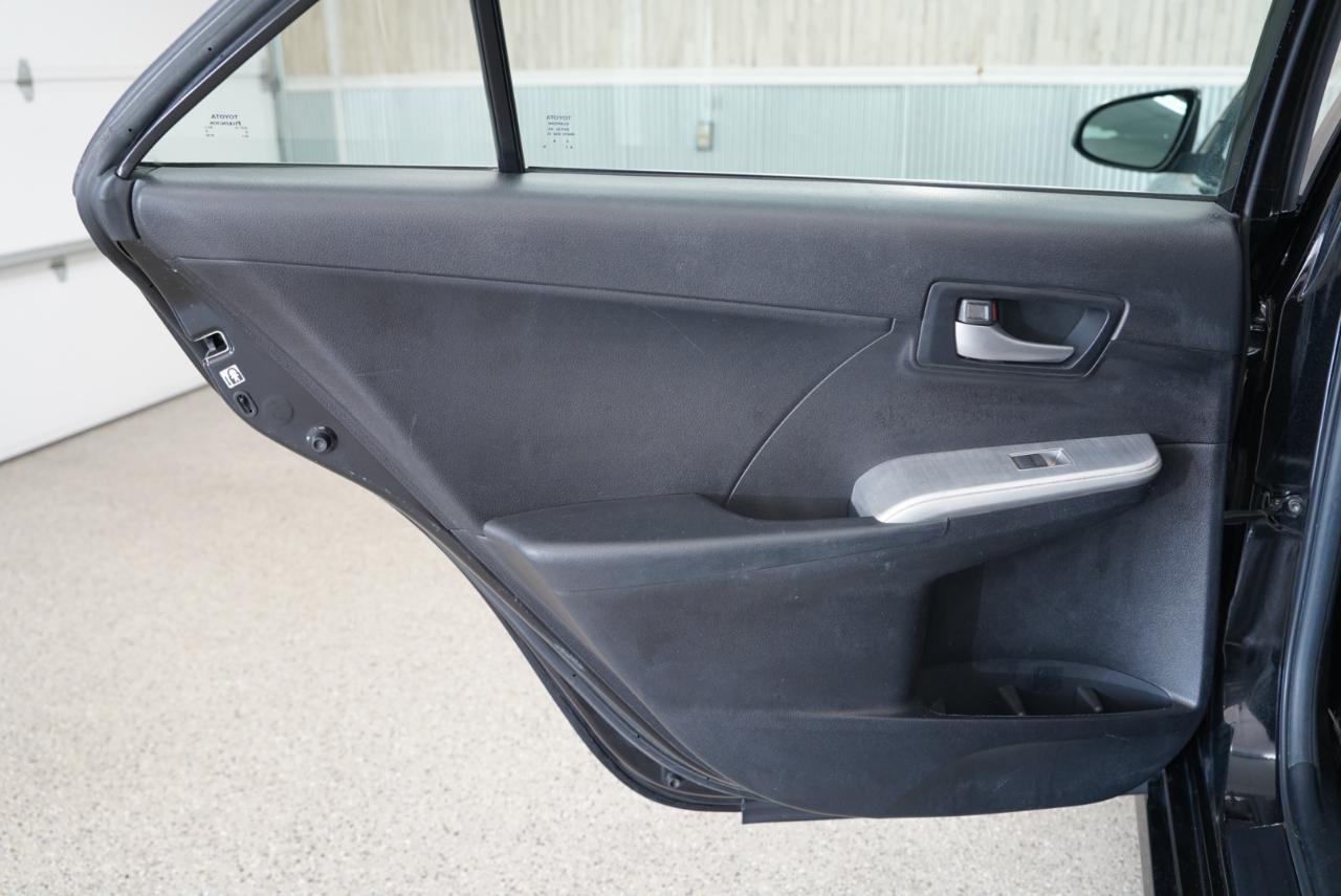 Toyota Camry SE 2012