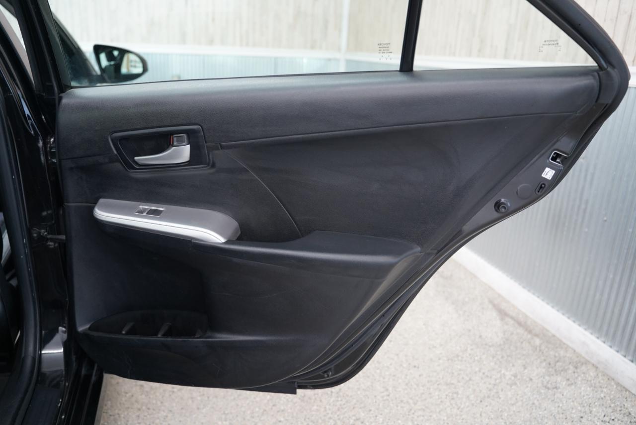 Toyota Camry SE 2012