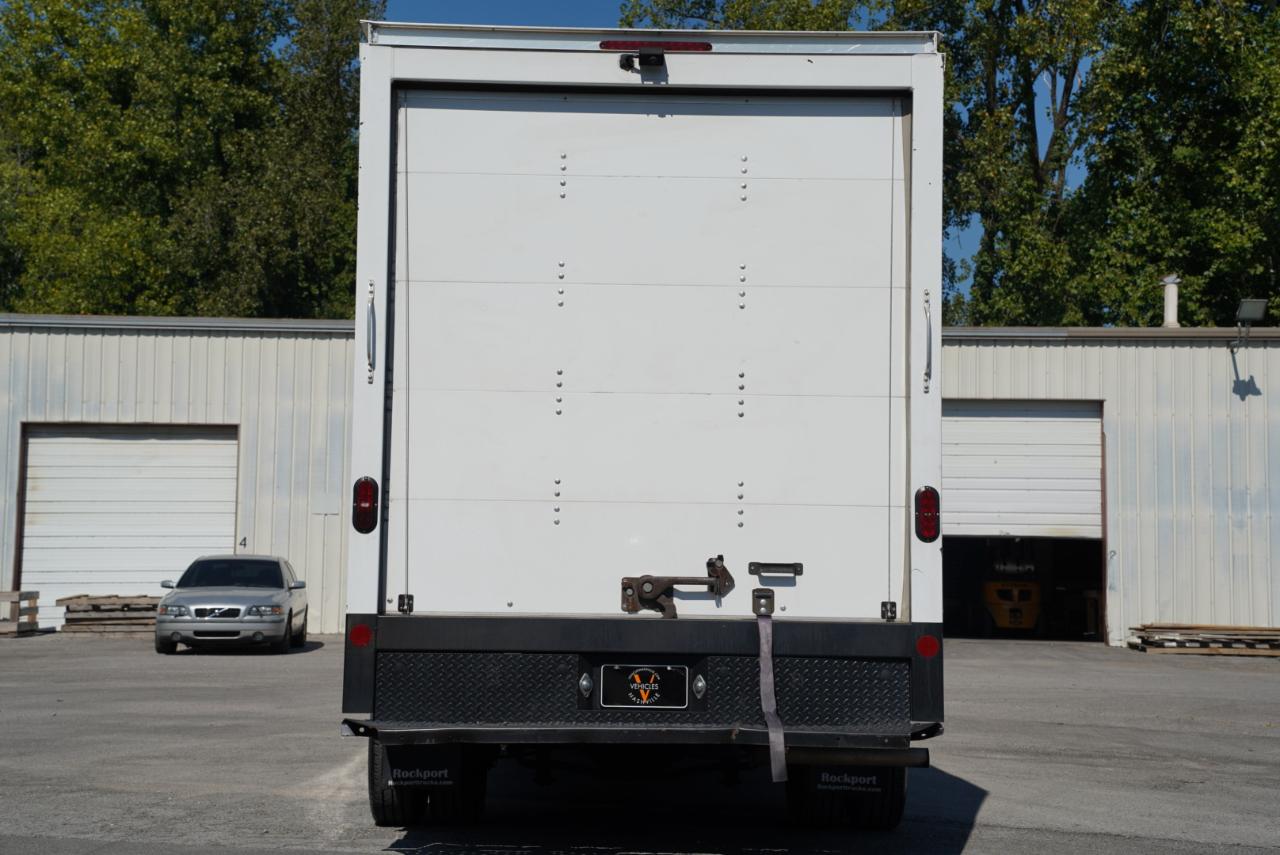 Ford Transit Cutaway T-350 RWD DRW 138" WB 9950 GVWR 2022