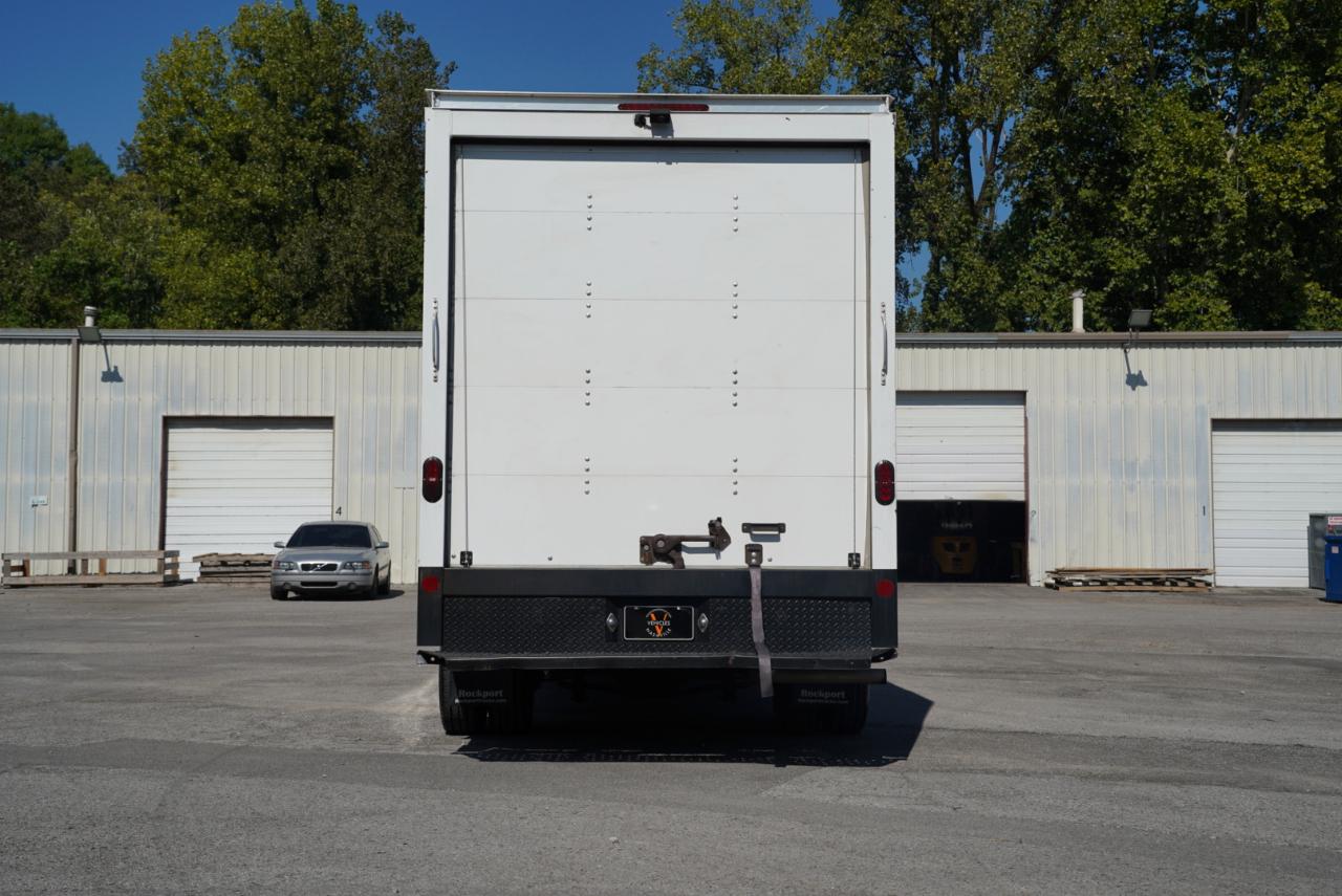 Ford Transit Cutaway T-350 RWD DRW 138" WB 9950 GVWR 2022
