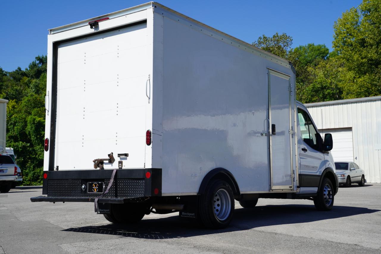 Ford Transit Cutaway T-350 RWD DRW 138" WB 9950 GVWR 2022
