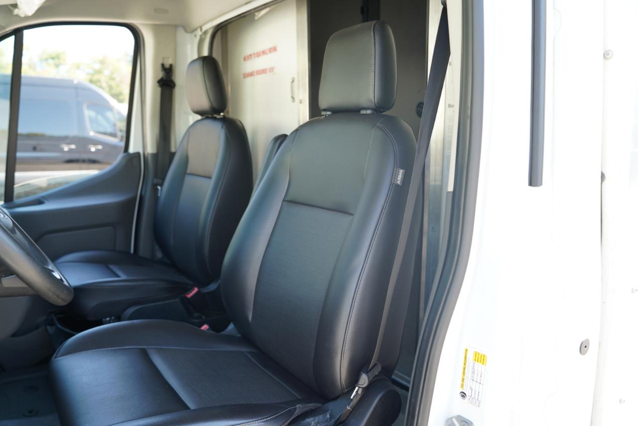 Ford Transit Cutaway T-350 RWD DRW 138" WB 9950 GVWR 2022