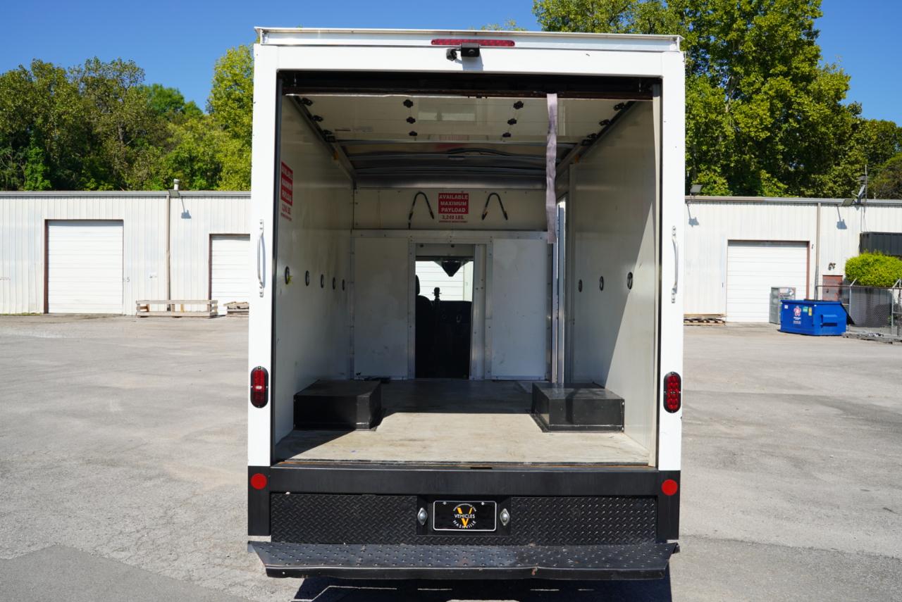 Ford Transit Cutaway T-350 RWD DRW 138" WB 9950 GVWR 2022