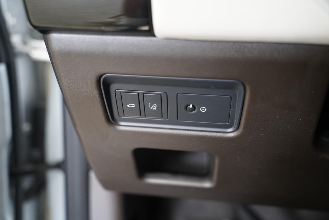 Land Rover Discovery  2018