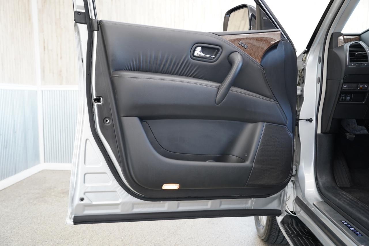 Infiniti QX80 4WD 4dr 2015