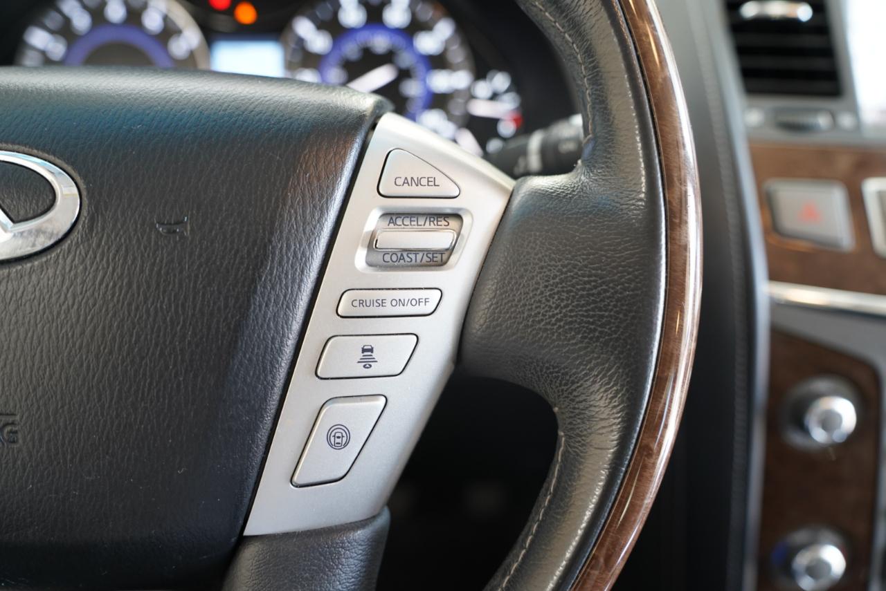 Infiniti QX80 4WD 4dr 2015